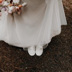 Kids x Kate Spade Cream Glitter - Worn Once, Size 8.5M